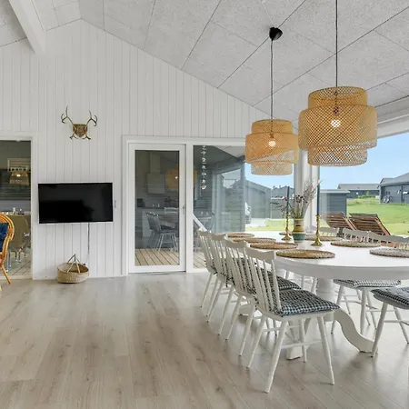 Lovely In With Wifi Holiday home